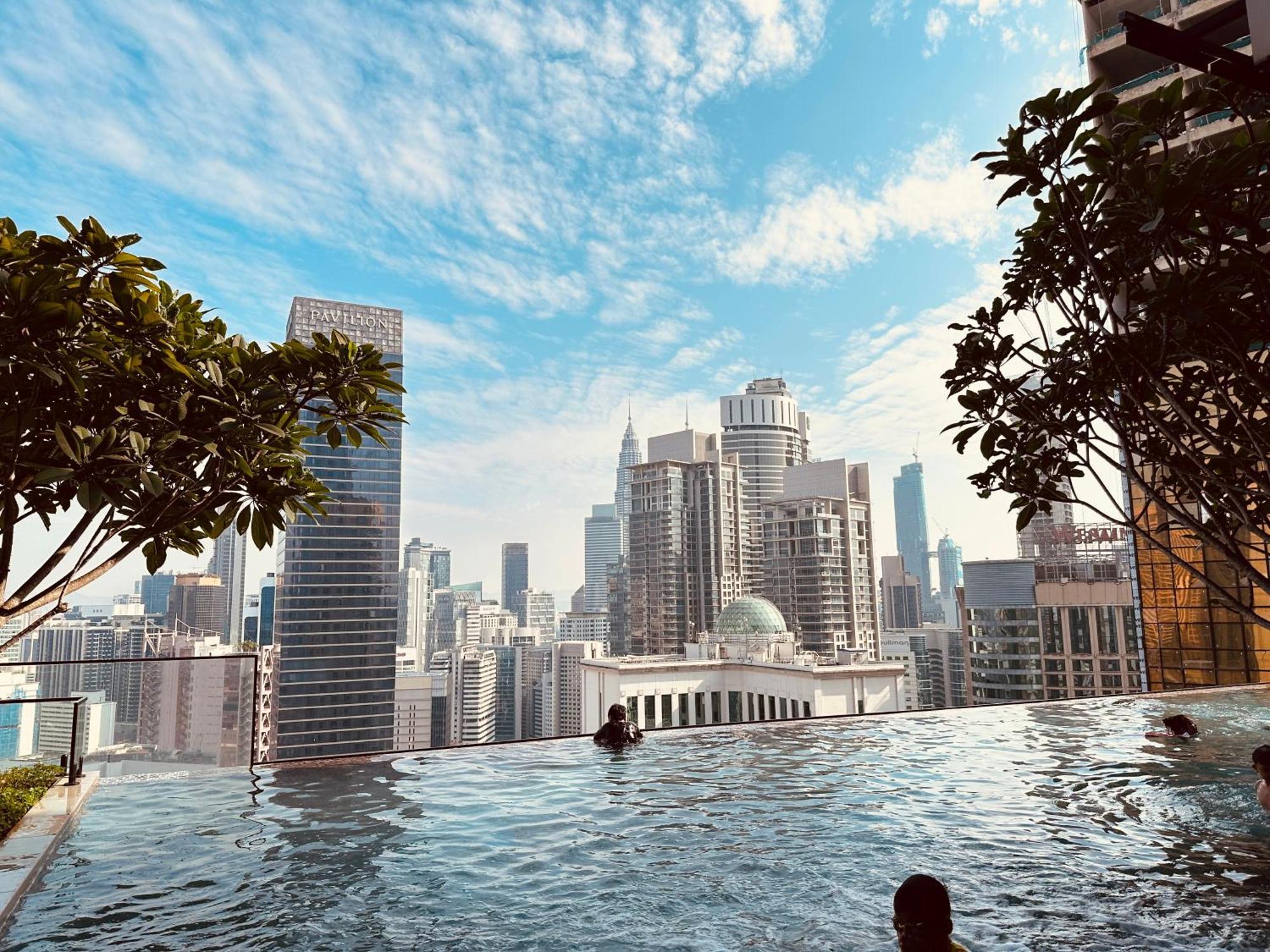 Axon Infinity Pool Kl Apartment Kuala Lumpur Exterior photo